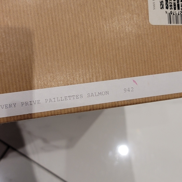 Extremely rare Christian Louboutin Very Prive in "Salmon" (nude) sequin in 37.5 - Picture 3 of 16